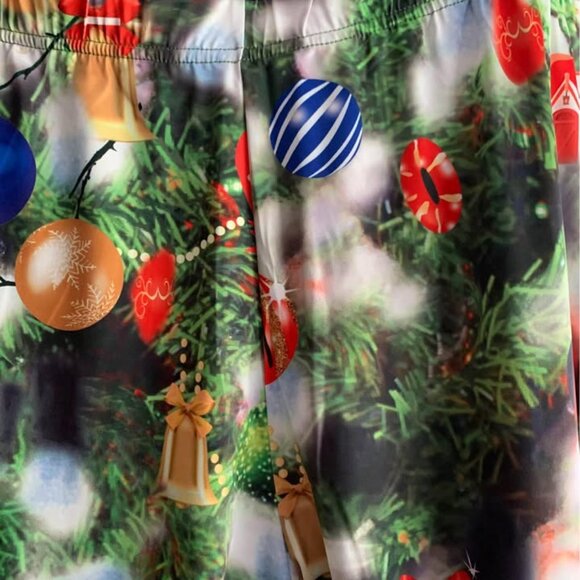 Ladies size 1X Christmas Leggings - Picture 9 of 10